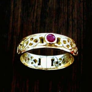 Iona Ruby 18ct