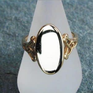 Ring149 9ct Gold