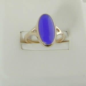 9ct Gold Blue Agate Ring