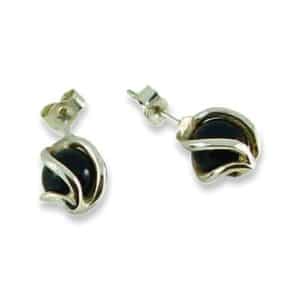 Eilidh Stud Onyx