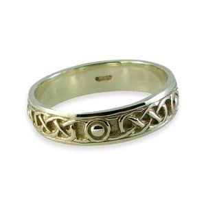 Iona White Gold Celtic Ring