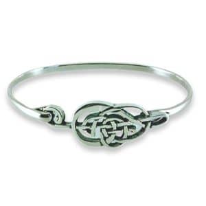silver treble clef bangle